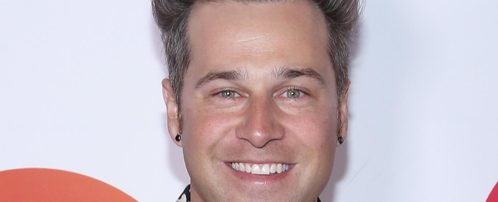 Ryan cabrera has a tattoo of ryan gosling s face on his leg