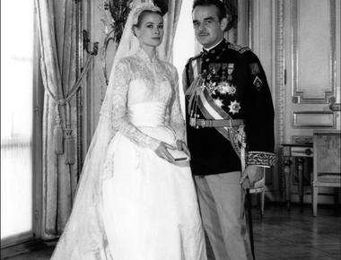 Grace kelly met prince rainier iii of monaco on a photoshoot in 1955 when she was 26 and he was 32 later in the year he visited kelly in the u s and proposed after just three days she accepted and became princess of monaco