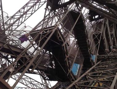 There are 1 665 steps in the eiffel tower