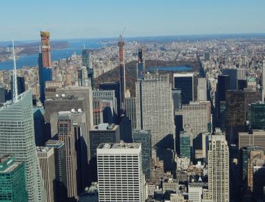 42 of new york city s skyscrapers are so big that they have their very own zip code