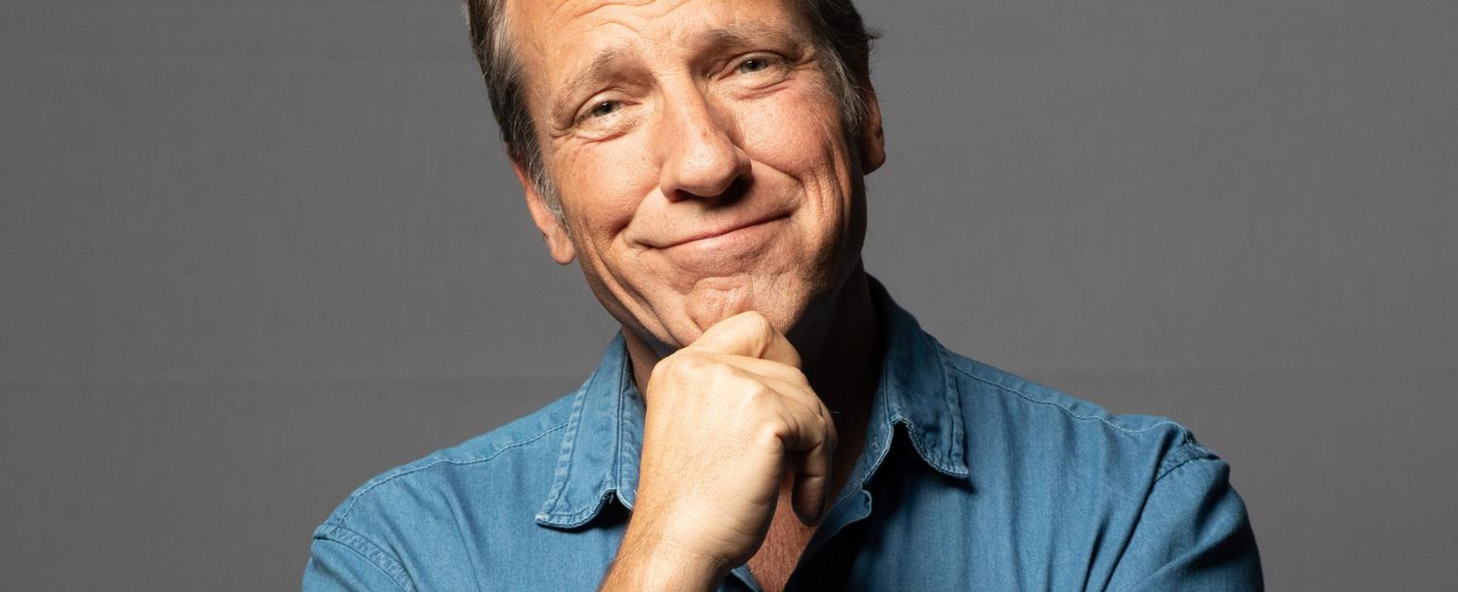 Microsoft threatened 17 year old mike rowe with a lawsuit after the young man launched a website named mikerowesoft com