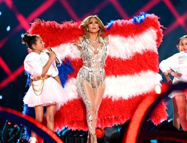 Shakira and jennifer lopez were the first ever latinas to headline the super bowl halftime show