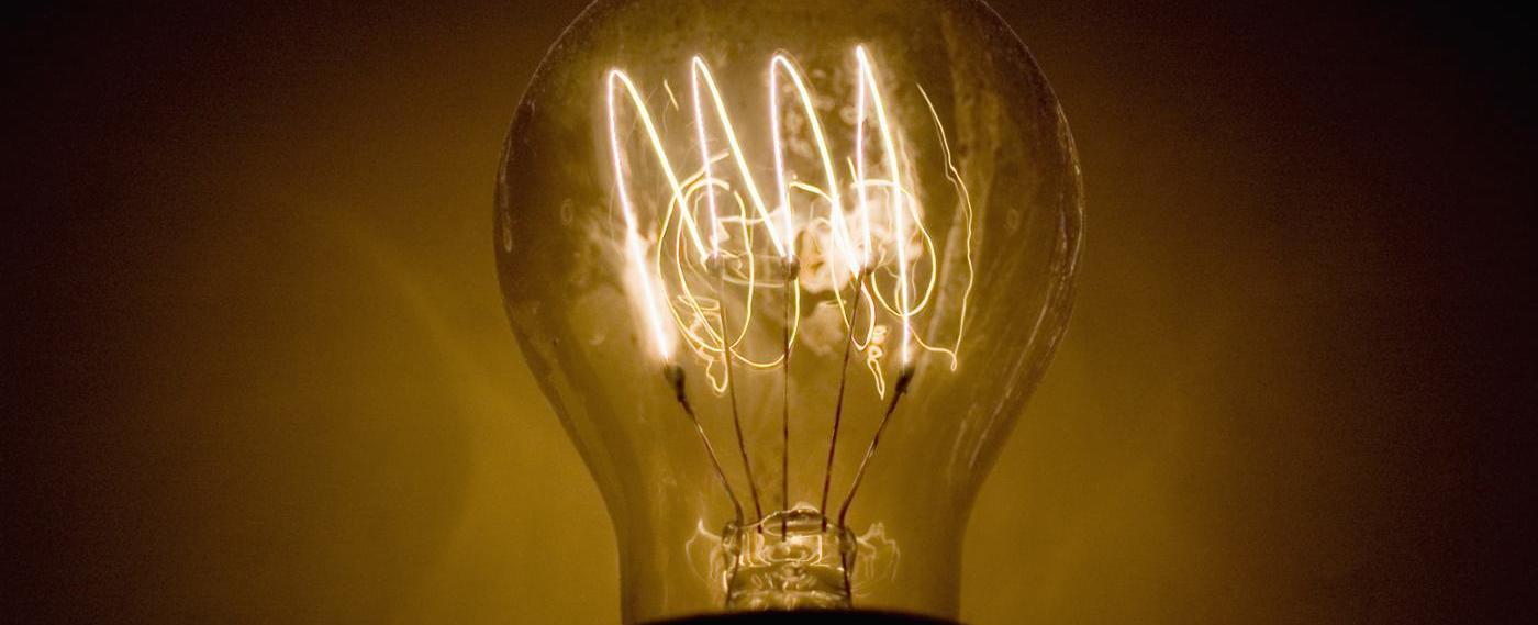 The tungsten filament inside an incandescent light bulb reaches a temperature of 4 500 degrees fahrenheit when turned on