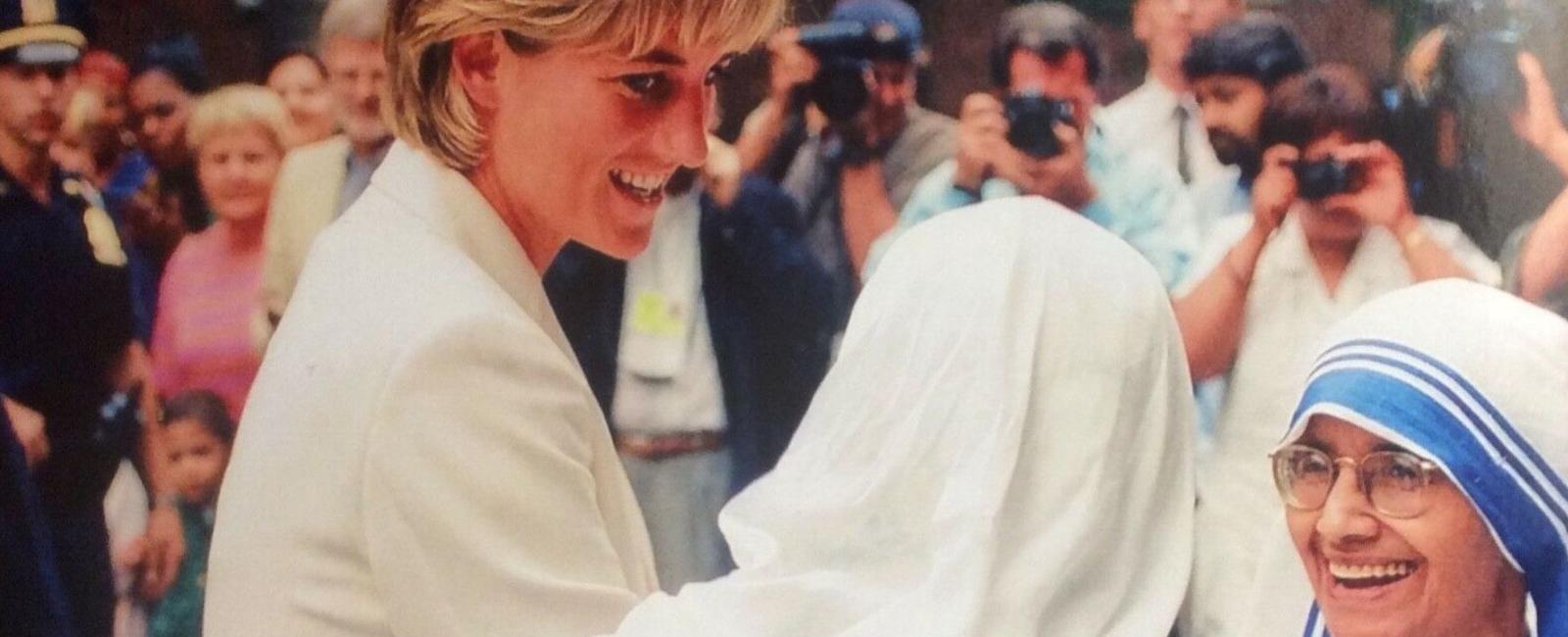 Mother teresa and princess diana died only 5 days apart in 1997