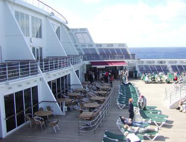 Most of the deck chairs on the queen mary 2 have had to be replaced because overweight americans were breaking them