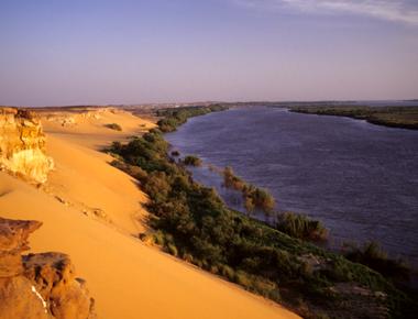 The nile river is the only permanent river found in the sahara desert