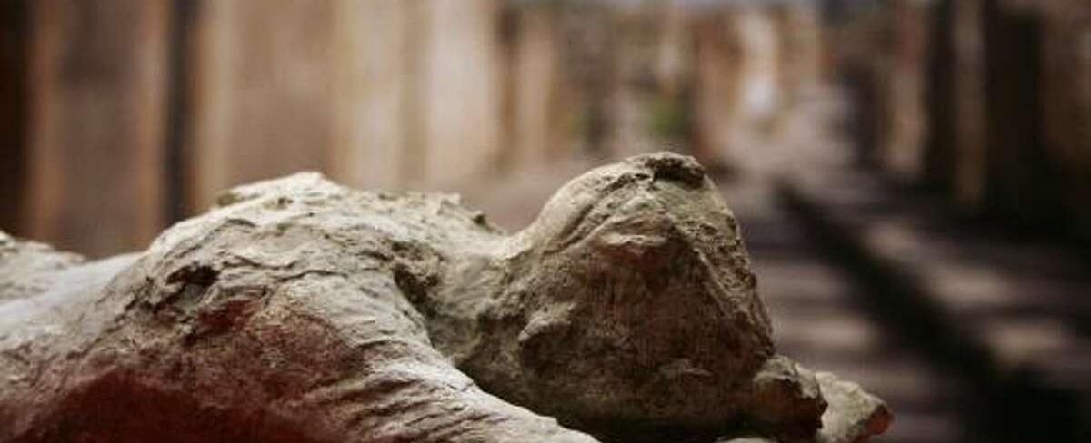 Archeologists filled with plaster the cavities of those buried in ash in the eruption of vesuvius 79 a d what was revealed was a full and detailed plaster cast of the body of a citizen of pompeii at the moment of death