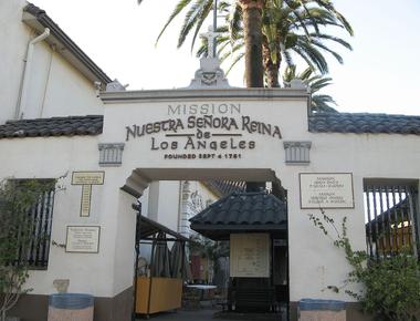 Los angeles s full name is el pueblo de nuestra senora la reina de los angeles de porciuncula and can be abbreviated to 3 63 of its original size l a