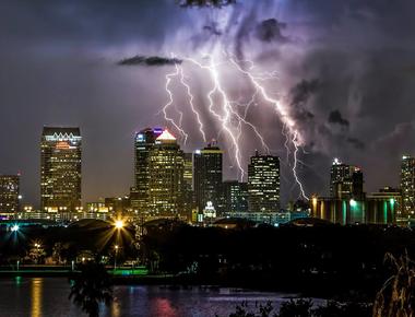 The u s city with the highest rate of lightning strikes per capita is tampa florida