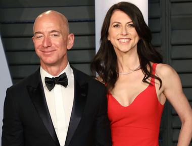 Jeff bezos paid 38bn in divorce settlement making ex wife mackenzie the world s fourth richest woman she has promised to give away half of award