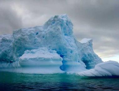 Commonwealth bay antarctica is the windiest place on earth with winds of 200mph been recorded