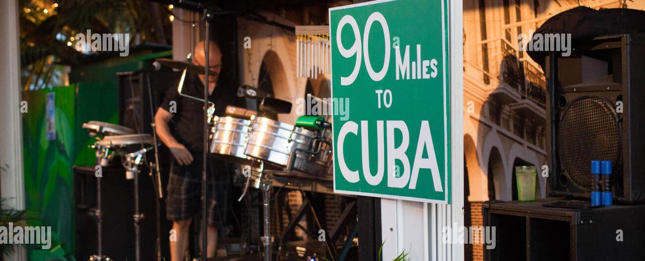 How many miles is it from cuba to the u s mainland 90 miles