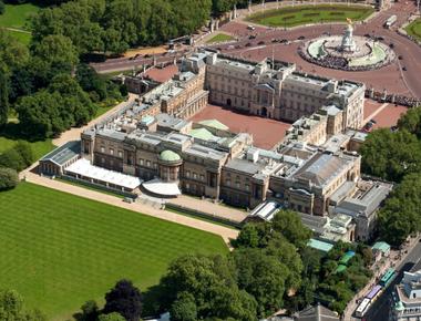 What s the most expensive home in the world buckingham palace