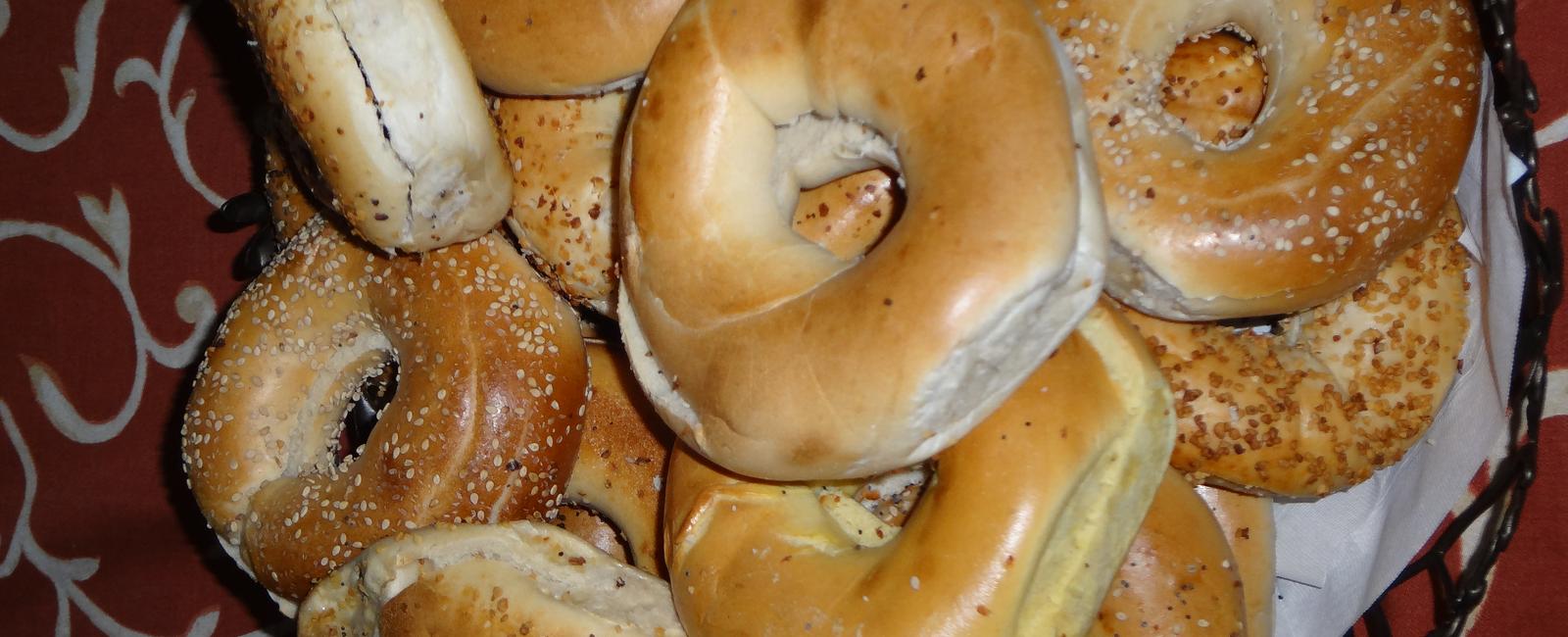 Which country did bagels originate from poland