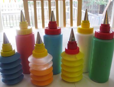 Use condiments bottles filled with icing for an easy way to decorate cookies and cakes