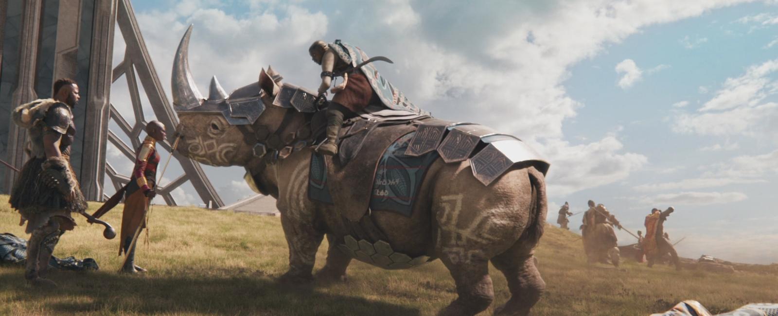 The scenes with the massive war rhinos in black panther were filmed using clydesdale horses or simple sticks in place of the rhinos