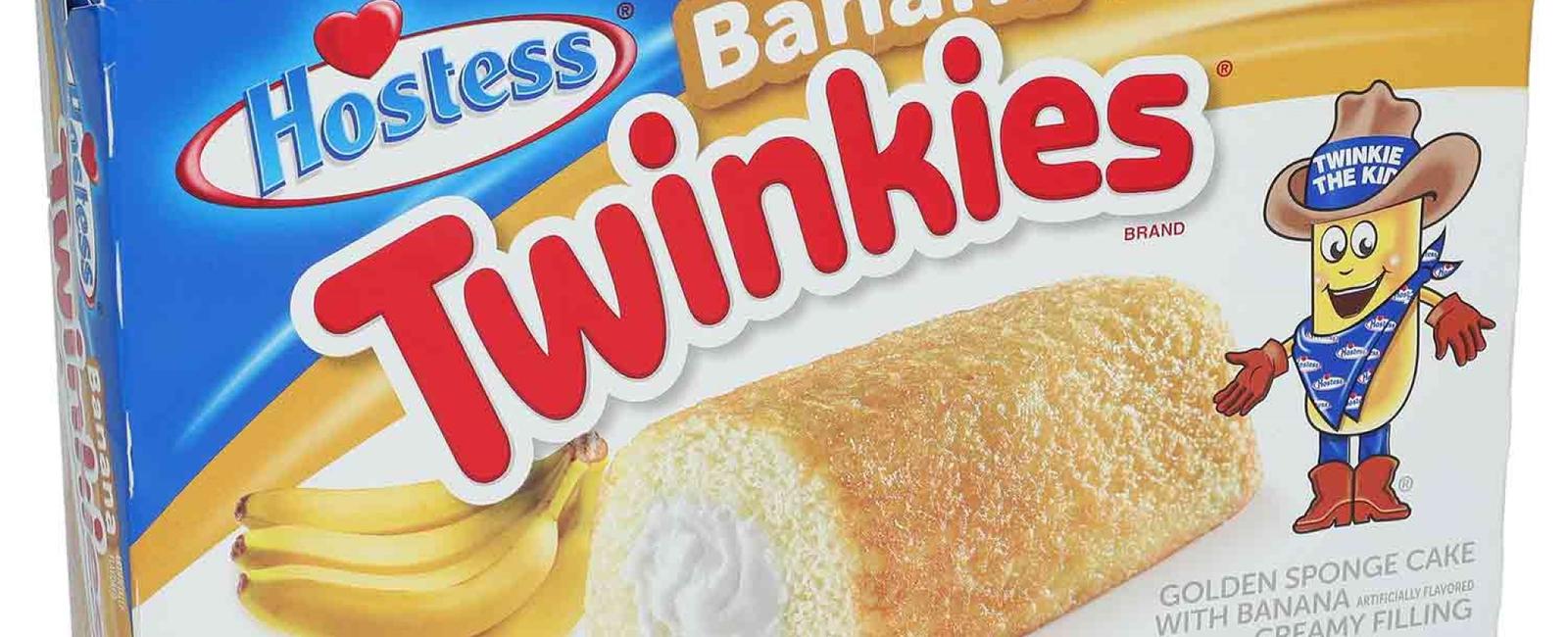 Hostess twinkies were originally filled with banana filling the filling was changed during world war ii when the united states experienced a banana shortage