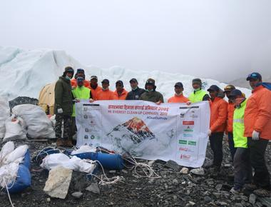 A clean up on mt everest removed three metric tons 6 613 pounds of rubbish and four bodies in just two weeks