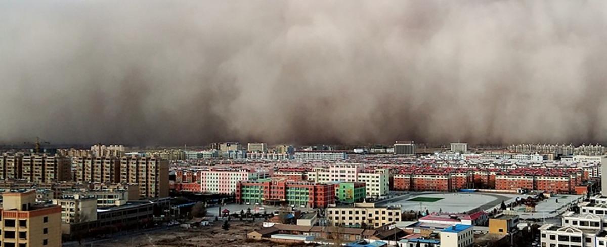 Sandstorms can instantly swallow up entire cities with the intensity and damages of a blizzard