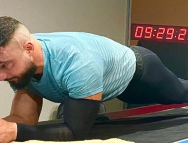 The longest recorded plank was held by daniel scali for 9 hours 30 minutes and 1 second in adelaide australia on august 2021