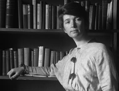 In 1917 margaret sanger was jailed for one month for establishing the first birth control clinic