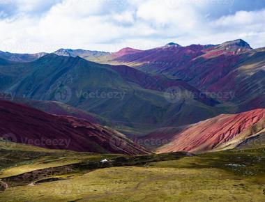The andes mountains is the world s longest mountain range stretching for over 7000km along western south america