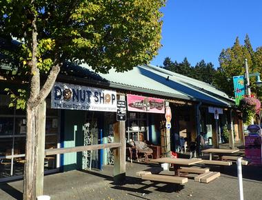 There are more donut shops in canada per capita than any other country