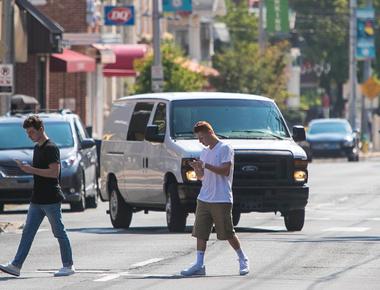 Jay used to be slang for foolish person so when a pedestrian ignored street signs he was referred to as a jaywalker