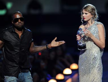 Beyonc cried backstage after kanye west interrupted taylor swift at the mtv vma s in 2009