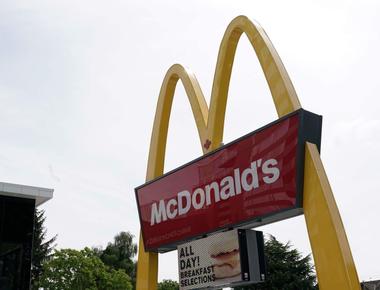 The first mcdonald s restaurant in canada was in richmond british columbia