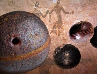 Klerksdorp spheres are strange 3 billion year old rocks that have been dug up near ottosdal in south africa up to now no one has been able to fully explain the markings on their sides