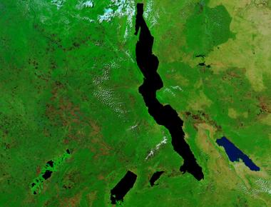 Lake victoria in africa is the largest lake and second largest freshwater lake in the world