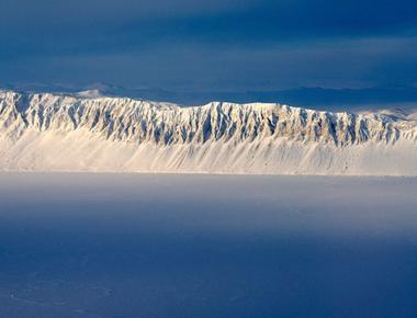 Canada s last fully intact ice shelf some 4 000 years old has broken off reducing the shelf by more than half after separating from the shelf the piece split in two forming an iceberg almost the size of manhattan