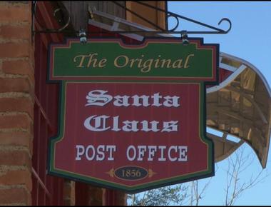 Santa claus indiana has the only post office in the world to have the christmas icon s name originally called santa fe the town couldn t open a post office until the name change