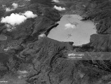 In 1986 a volcanic lake in cameroon africa burped a c02 gas cloud that killed 1 746 people in minutes
