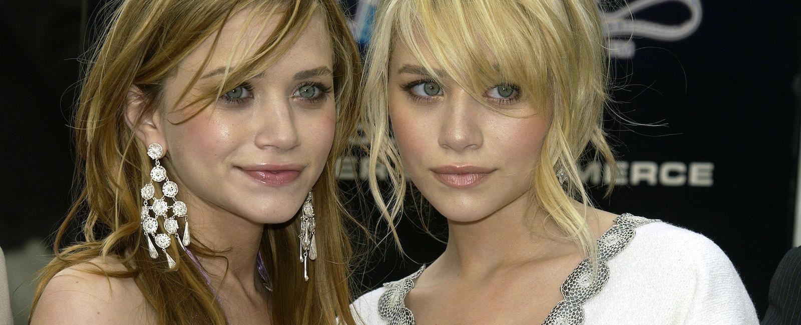 People assume the olsen twins mary kate and ashley are identical twins ...