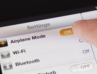 Want to charge your phone faster put it in airplane mode