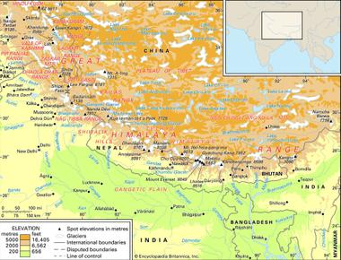 The himalayan mountains are the only known location where bengal tigers and snow leopards both live