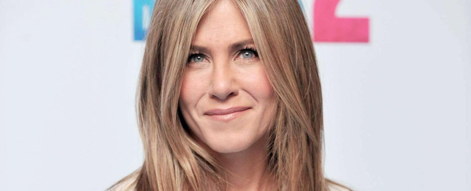 Jennifer aniston was diagnosed with dyslexia in her twenties after always feeling self conscious and thinking she was stupid because she had difficulty reading and retaining information