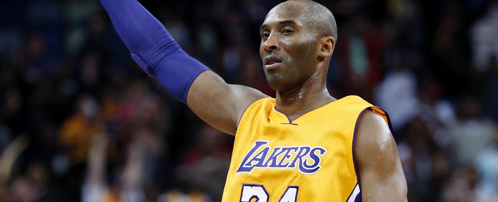 Basketball great kobe bryant played his entire 20 year career with which team los angeles lakers