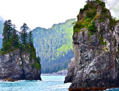 More than half of the u s coastline is in alaska it has 47 300 miles of coastline